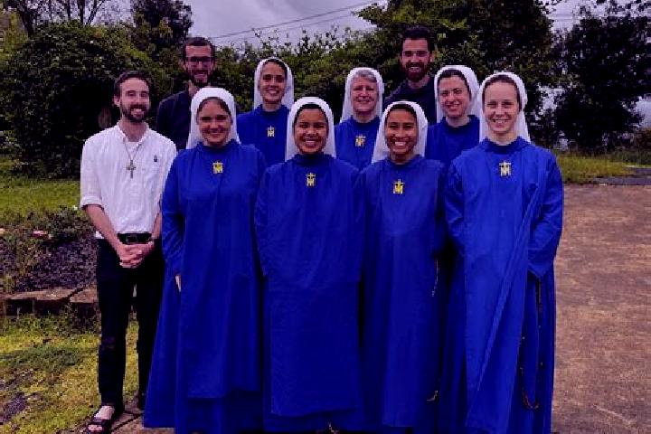 Escorts Morlaix, France — Local Companions