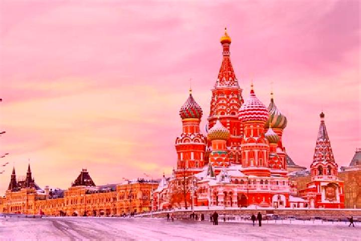 Escorts Moskovskiy, Russia — Local Companions
