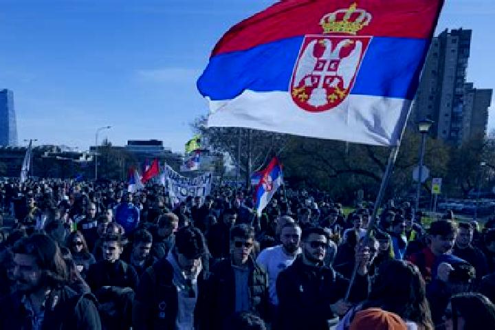 Escorts Mosorin, Serbia — Local Companions