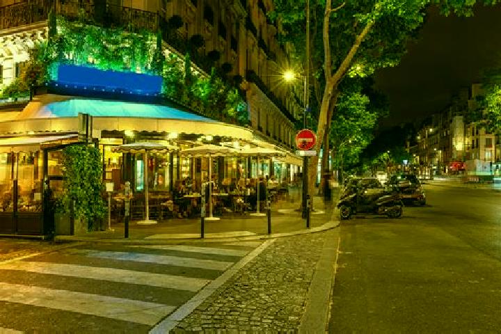 Escorts Mougins, France — Local Companions