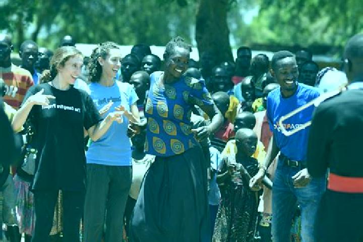 Escorts Moyo, Uganda — Local Companions