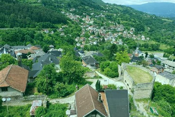 Escorts Mrkonjic Grad, Bosnia and Herzegovina — Local Companions