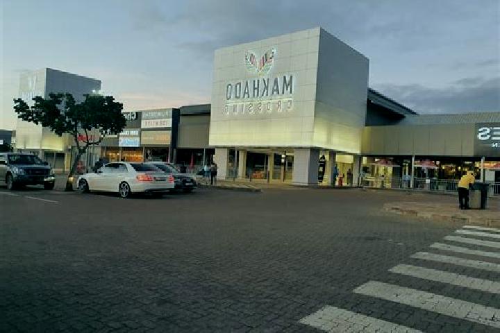 Escorts Mtititi, South Africa — Local Companions