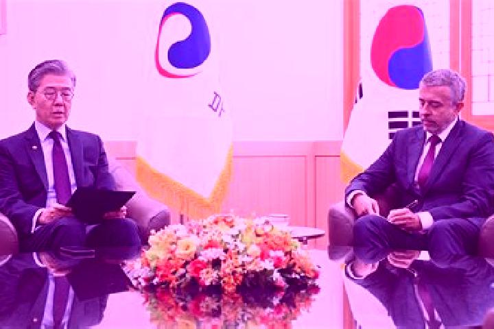 Escorts Muan, South Korea — Local Companions