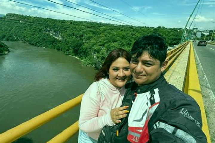 Escorts Muquen, Mexico — Local Companions
