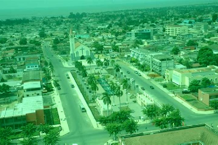 Escorts Muquixe, Angola — Local Companions
