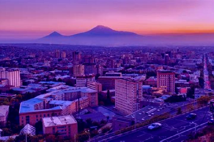Escorts Musaler, Armenia — Local Companions