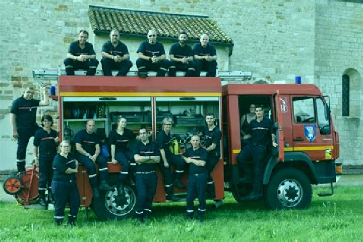 Escorts Mutzig, France — Local Companions