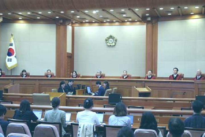 Escorts Myongch on, North Korea — Local Companions