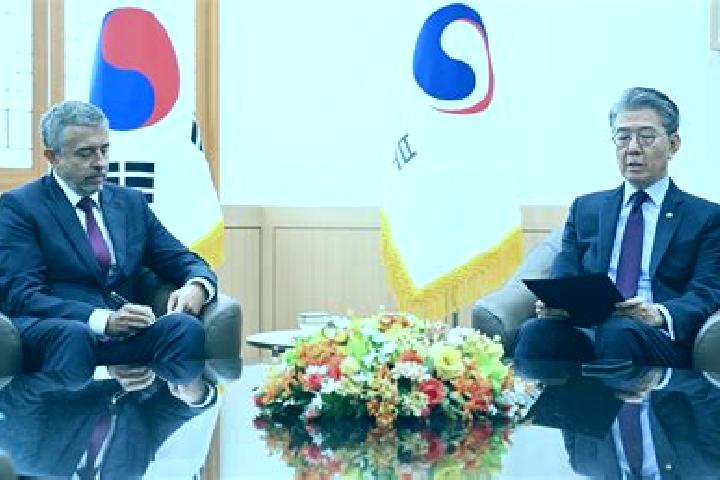 Escorts Nangen, South Korea — Local Companions