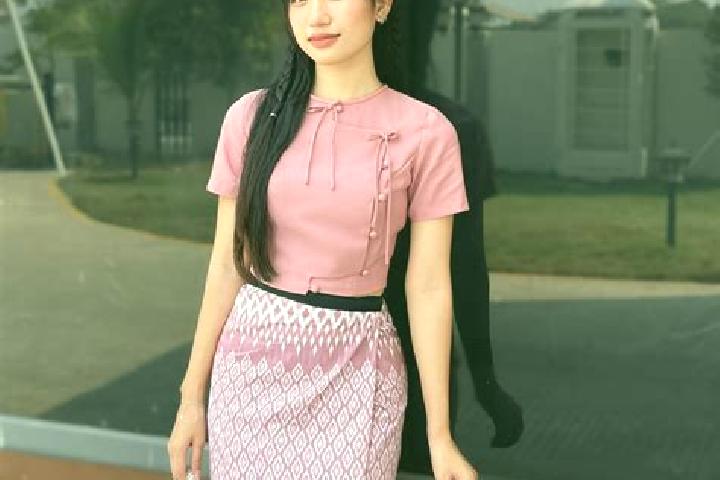 Escorts Nangtaw, Myanmar — Local Companions