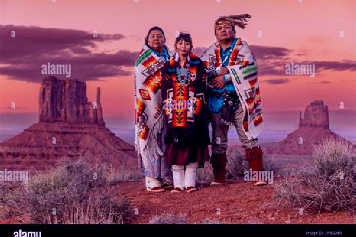 Escorts Navajo, United States — Local Companions