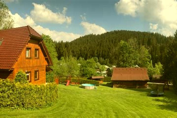 Escorts Navsi, Czech Republic — Local Companions