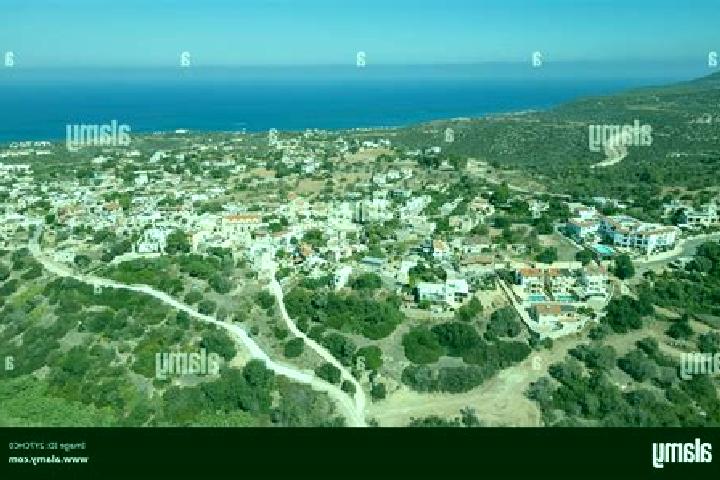 Escorts Neo Chorio, Greece — Local Companions