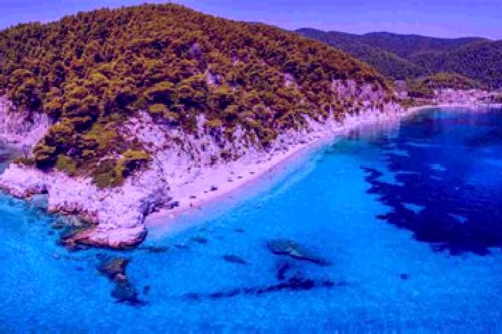 Escorts Neos Skopos, Greece — Local Companions