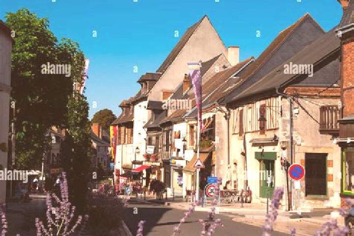 Escorts Nere, France — Local Companions