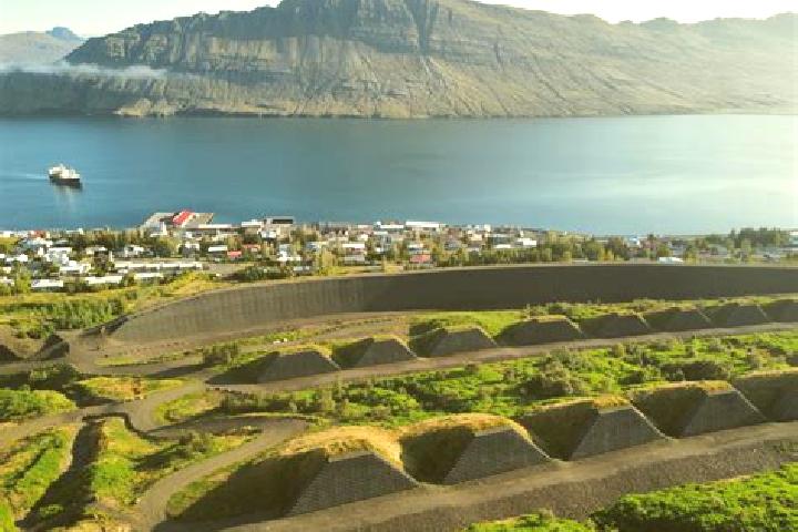 Escorts Neskaupstadur, Iceland — Local Companions