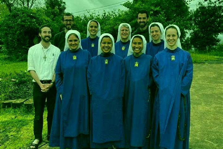 Escorts Neuvic, France — Local Companions