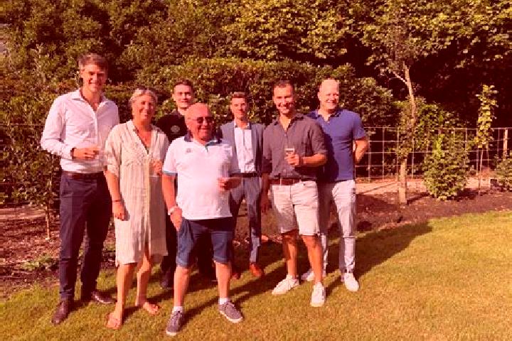 Escorts Nieuwe Wetering, Netherlands — Local Companions