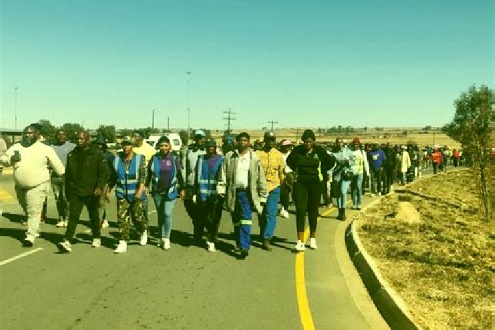 Escorts Nigel, South Africa — Local Companions