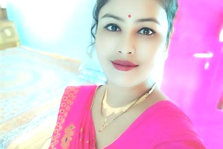 Escorts Niz-Hajo, India — Local Companions