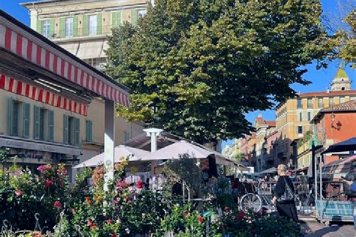 Escorts Nizza Millefonti, Italy — Local Companions