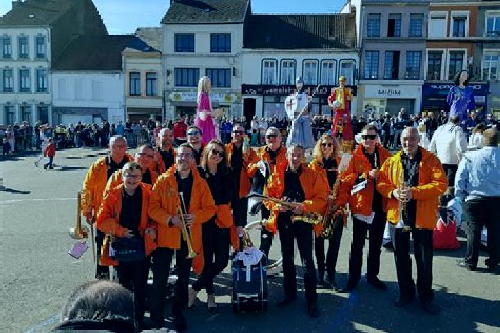 Escorts Noeux-les-Mines, France — Local Companions