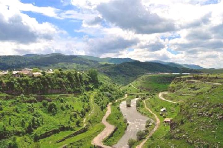 Escorts Norashen, Armenia — Local Companions