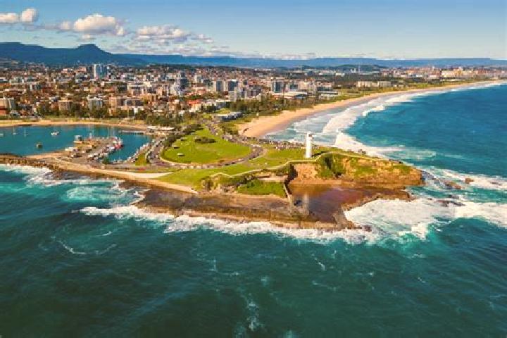 Escorts North Wollongong, Australia — Local Companions