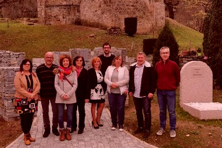 Escorts Notre-Dame-de-Mesage, France — Local Companions