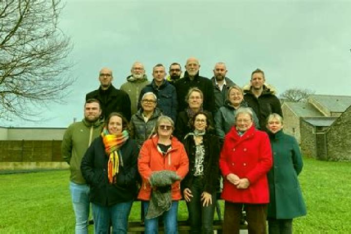 Escorts Nouainville, France — Local Companions