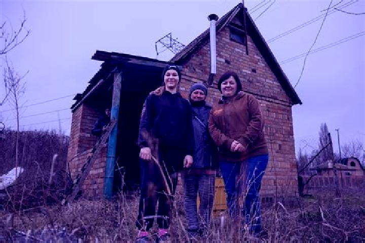 Escorts Nova Dacha, Ukraine — Local Companions