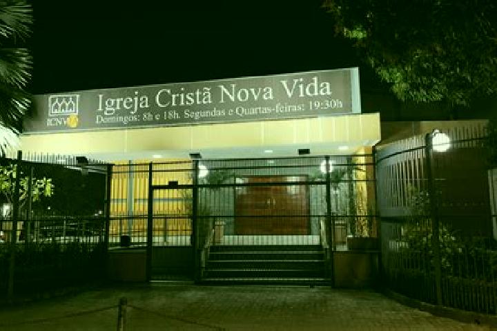 Escorts Nova Porteirinha, Brazil — Local Companions