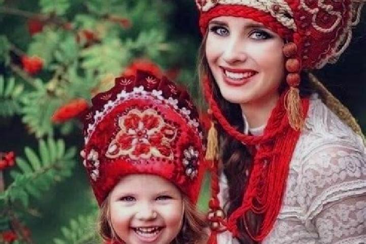 Escorts Novokayakent, Russia — Local Companions