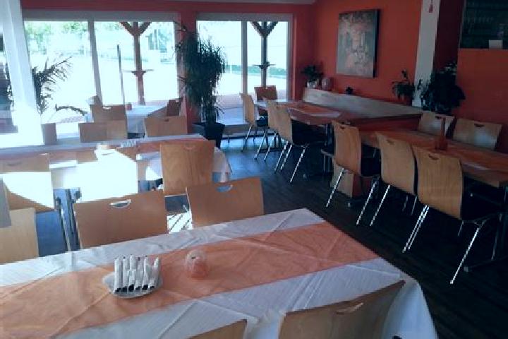 Escorts Oberstenfeld, Germany — Local Companions