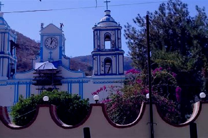 Escorts Ocotequila, Mexico — Local Companions