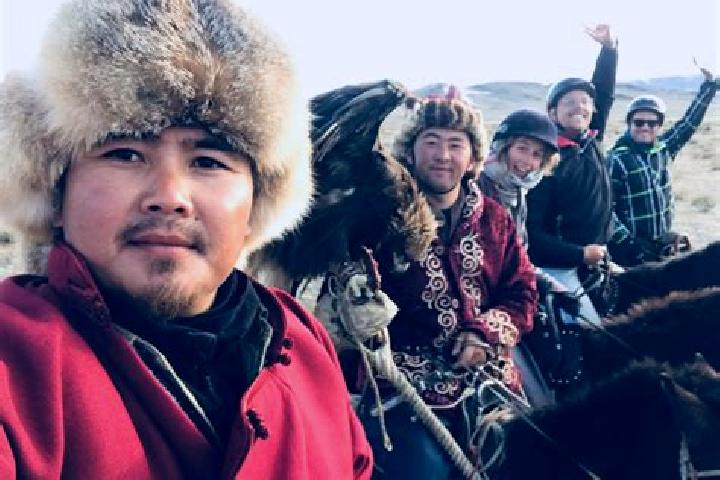 Escorts OElgii, Mongolia — Local Companions