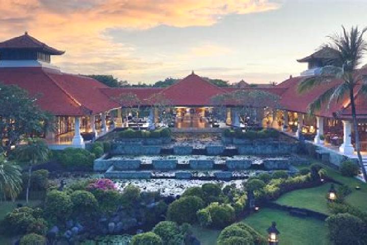 Escorts Oesuti Dua, Indonesia — Local Companions