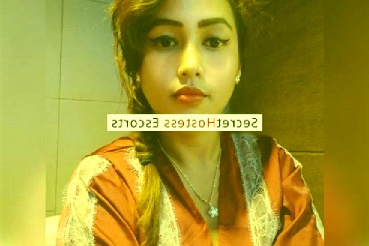 Escorts Oetaman, Indonesia — Local Companions