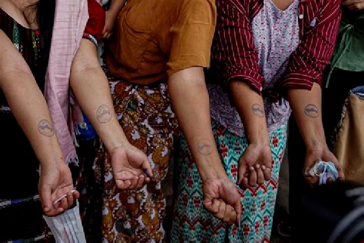 Escorts Oke Kan, Myanmar — Local Companions