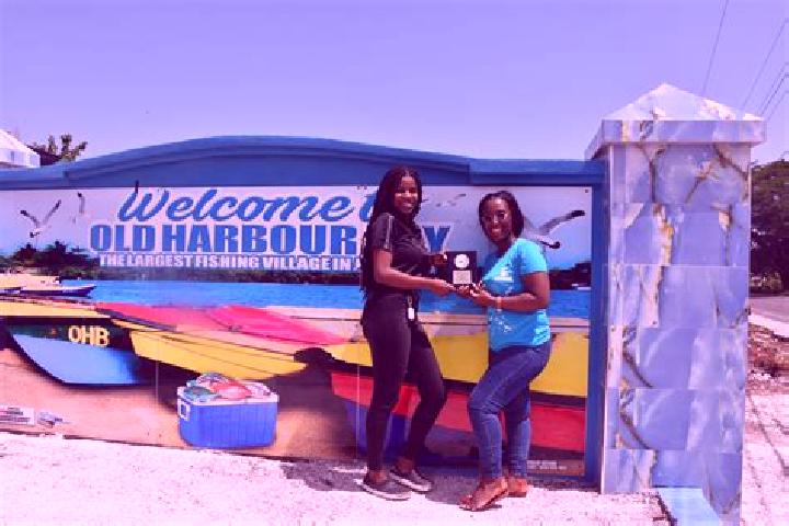 Escorts Old Harbour Bay, Jamaica — Local Companions