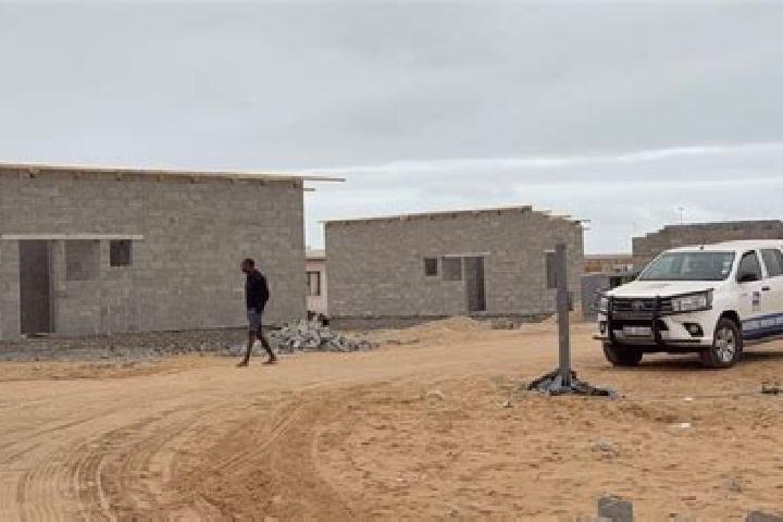 Escorts Omitara, Namibia — Local Companions