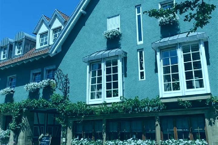 Escorts Oppenweiler, Germany — Local Companions