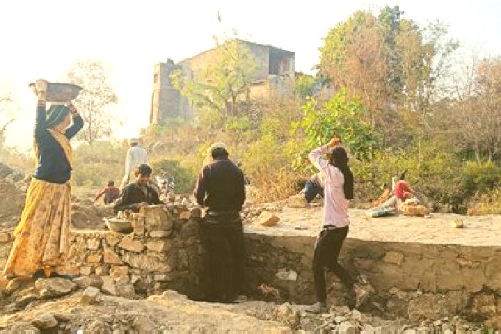 Escorts Oran, India — Local Companions