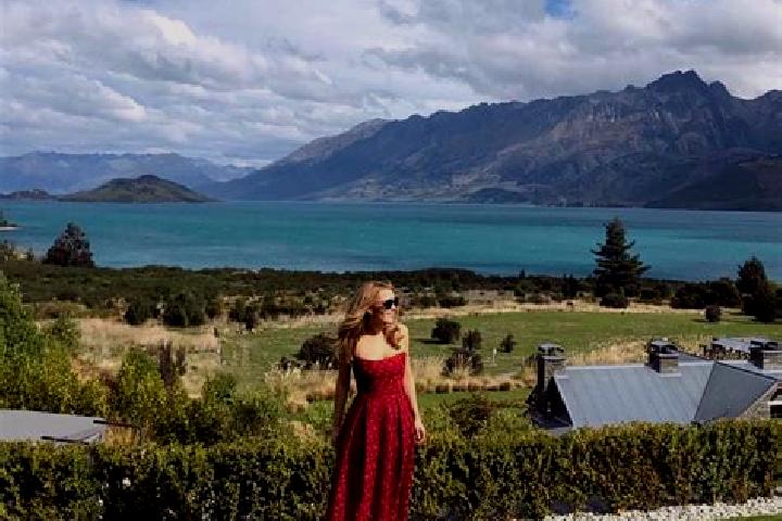 Escorts Oranga, New Zealand — Local Companions