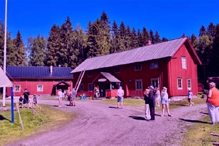 Escorts Oravais, Finland — Local Companions