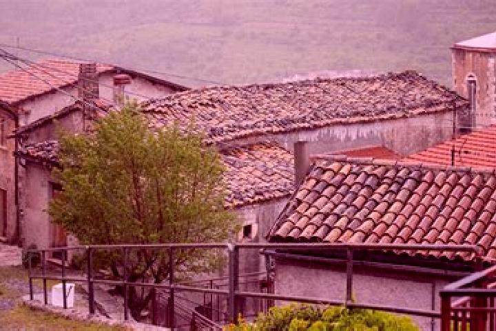 Escorts Ortona dei Marsi, Italy — Local Companions