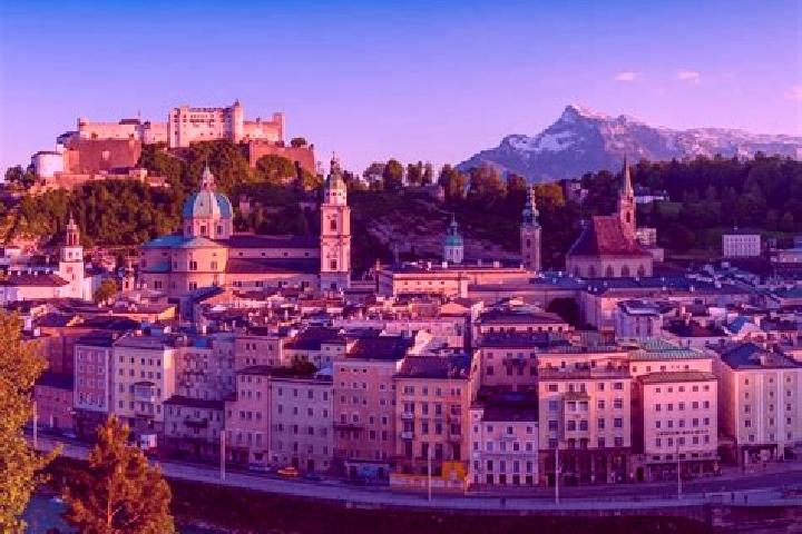 Escorts Oslip, Austria — Local Companions
