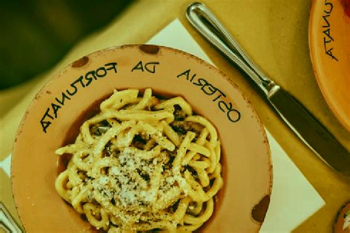Escorts Osteria della Fontana, Italy — Local Companions