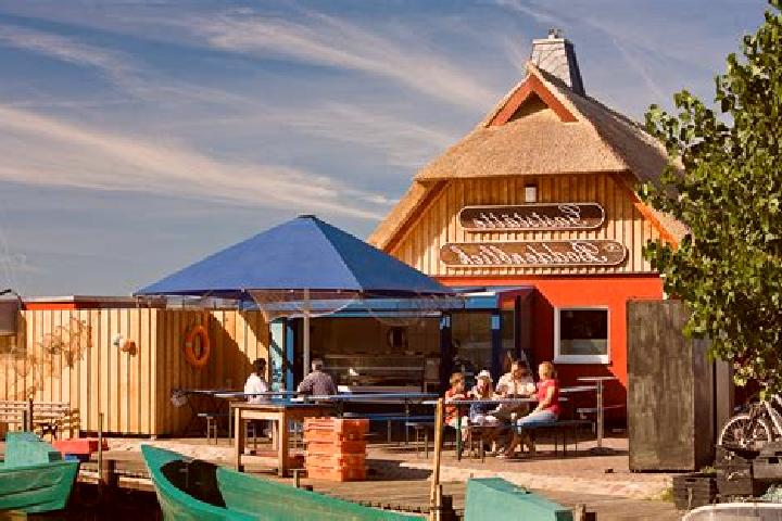 Escorts Ostseebad Dierhagen, Germany — Local Companions